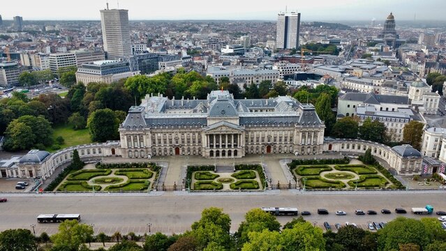 drone photo Palais Royal, Koninklijk Paleis van Brussel Bruxelles belgique europe	