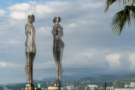 Batumi, Georgia - August 25, 2023 : Ali and Nino Statue.
Moving sculpture Ali and Nino by Tamara Kvesitadze in Batumi.
