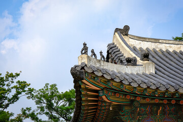 Fototapeta na wymiar gyeongbokgung , historical landmark in south korea