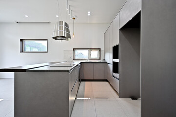 Install a large exhaust fan on the countertop to effectively eliminate food odors