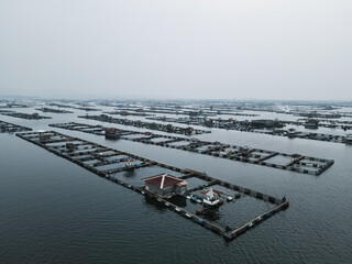 Ponds in fisheries are artificial ponds, usually in coastal or sea areas that are filled with air...