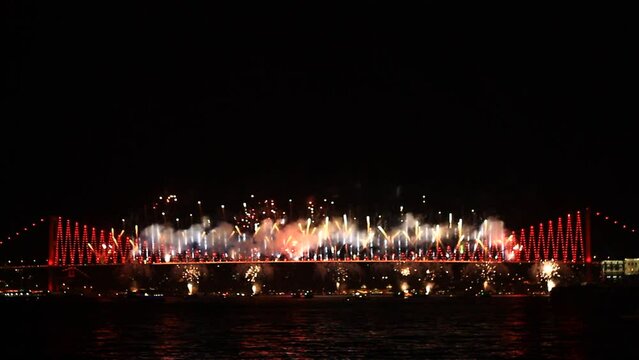 Istanbul celebrates to Anniversary of Republic with a great show from 16 different points. Fireworks show started on the Bosporus Bridge with a 42 firing system and 800 meter wide firefall. Fire fall 