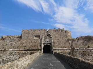 Brama do średniowiecznego miasta Rodos - obrazy, fototapety, plakaty