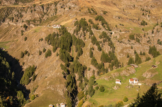 Landschaft und Auffahrt am Timmelsjochmit 