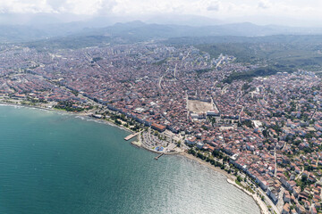 Obraz premium Drone View of Boztepe and Ordu City Center. Altinordu, Ordu, Turkey.