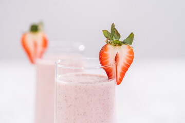 Strawberry banana smoothie