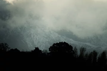 Foto op Canvas 雪が積もる山の肌のイメー風景 © v_0_0_v