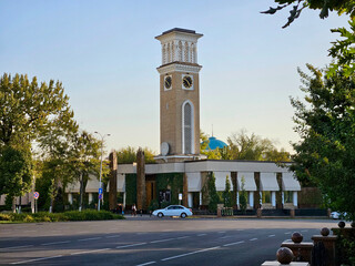 Fototapeta na wymiar Tashkent Chimes is a historical tower building in the centre of Tashkent city in Uzbekistan