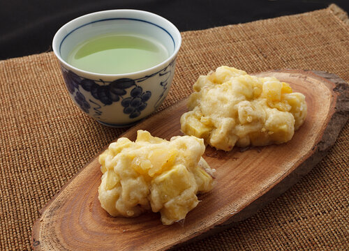 「鬼饅頭」の写真素材 180件の無料イラスト画像 Adobe Stock