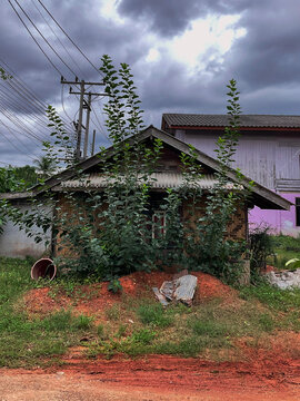 old abandoned house