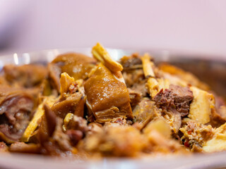 China Yunnan Maitreya Braised Chicken