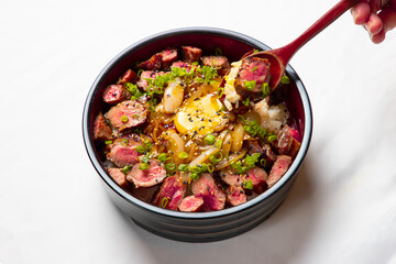 Beef rice bowl