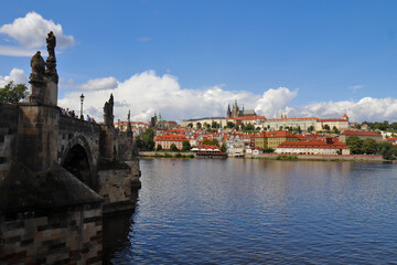 Obraz premium PANORAMA OF THE CITY OF PRAGUE IN THE CZECH REPUBLIC
