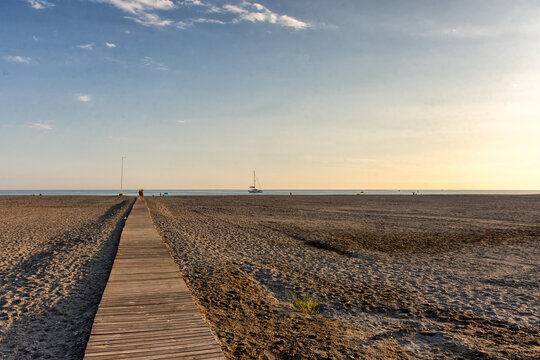 Colores de la Costa Tropical en las playas de Motril, Granada, Espa&ntilde;a