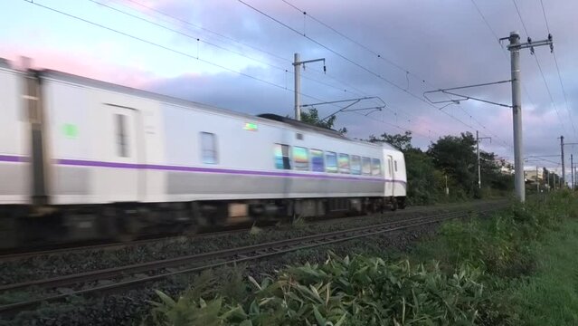 函館本線　キハ261