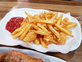 french fries with ketchup