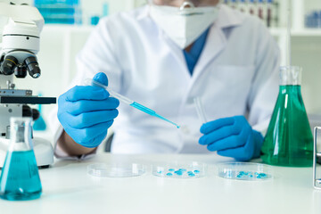 Fototapeta premium Healthcare researchers working in life science laboratories Medical science technology research to test vaccines Virus protection