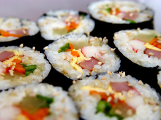K-food kimbap
