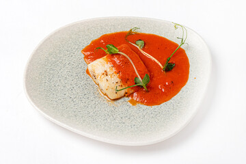 white fish with tomato sauce