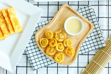 Fototapeta premium Mini roti with sweetened condensed milk