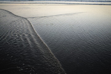 球場久里浜の波打ち際