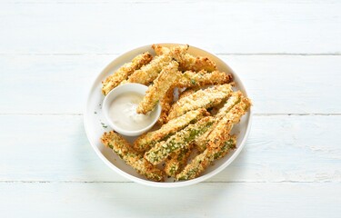 Baked crispy zucchini fries