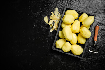 Fresh peeled potatoes.