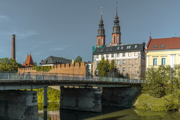 Obraz premium Tenement houses on the Młynowka canal in Opole, Poland.