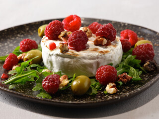 Camembert Cheese with Raspberry Walnut