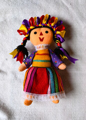 Muñequita Lele Mexicana, acostada y sentada, originaria del estado de Queretaro, artesanía,...