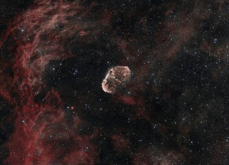 Crescent nebula, NGC 6888 © Javier
