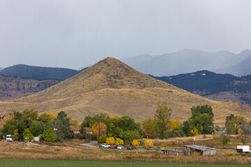 Fototapeta premium Longmont Colorado Landscape Hill During Storm