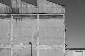Fototapeten abandoned factory ruins in black and white © Claudio Divizia