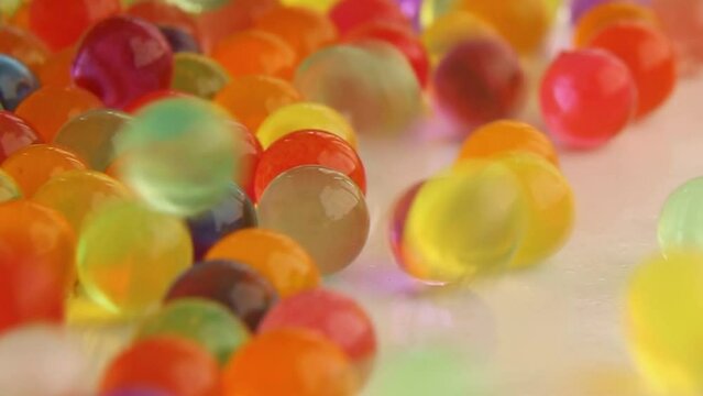Orbis balls are falling and jumping. An entertaining video.