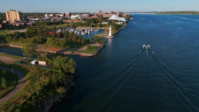 "Renaissance Center" Images Parcourir 372 le catalogue de photos