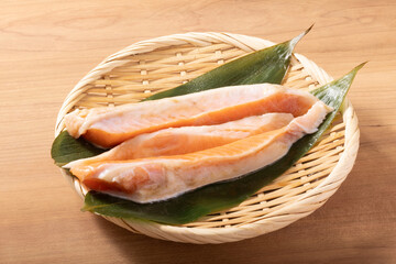 [チリ産　養殖　解凍]　銀鮭ハラス