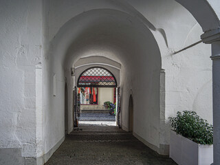 Fototapeta premium Arched Passageway