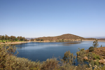 Fototapeta na wymiar View of Lake Poway from the Lake Poway loop trail in Southern California.
