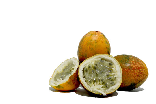 Passion fruit transparent background