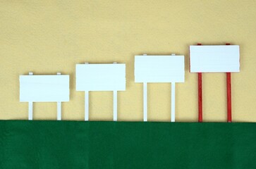 フェルト背景の書き込み看板