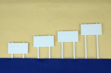 フェルト背景の書き込み看板