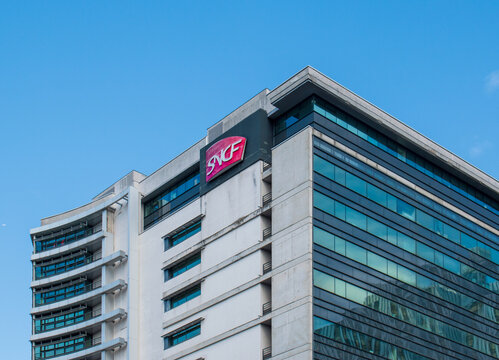 Si&egrave;ge social de la SNCF &agrave; Montparnasse, Paris, France