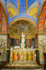 Fototapeta na wymiar Intérieur de la Chapelle Saint-Roch de Châtillon-d'Azergues