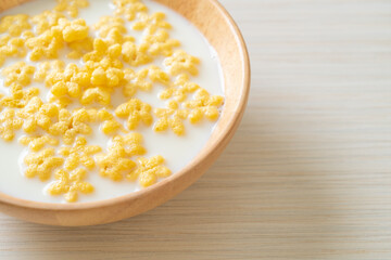 cereals with fresh milk