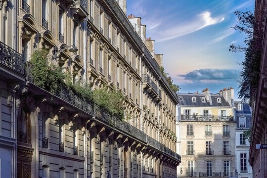 Paris, beautiful buildings