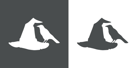 Logo con silueta de cuervo negro en sombrero de bruja para su uso en invitaciones y tarjetas de Halloween © teracreonte