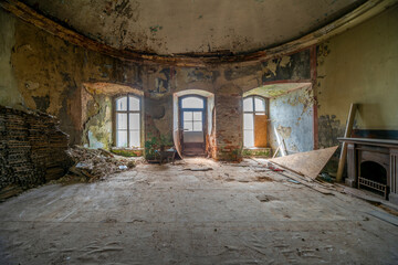Fototapeta na wymiar Abandoned haunted palace castle in Bożków in Lower Silesia, Poland