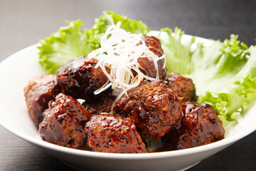 黒酢肉団子