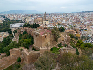 Fototapeta na wymiar vista de la bonita alcazaba de época islámica de la ciudad de Málaga, España