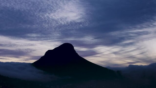 timelapse of lions head mountain in cape town south africa